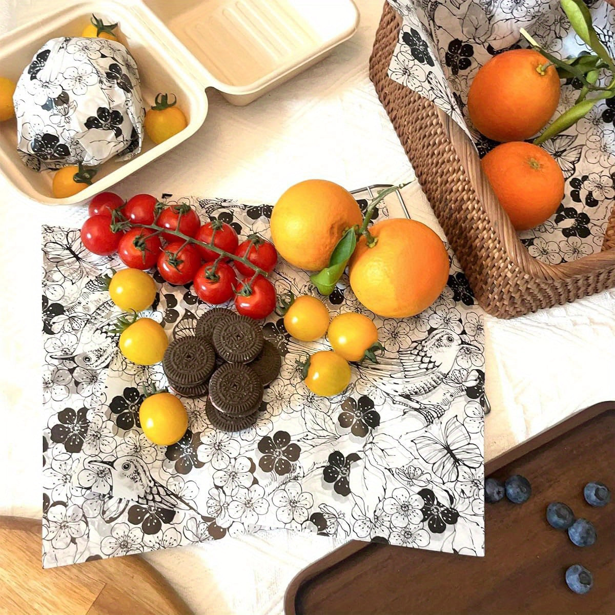 150 Sheets (300 Total) Elegant Black & White Floral Wax Paper Wrapping Sheets - Greaseproof & High Quality Non-Stick Parchment Paper with Rounded Corners, Large 8.6x9.8 Inch for Air Fryer, Baking, Sandwiches, Picnic & Party - Disposable Tableware, Plate &